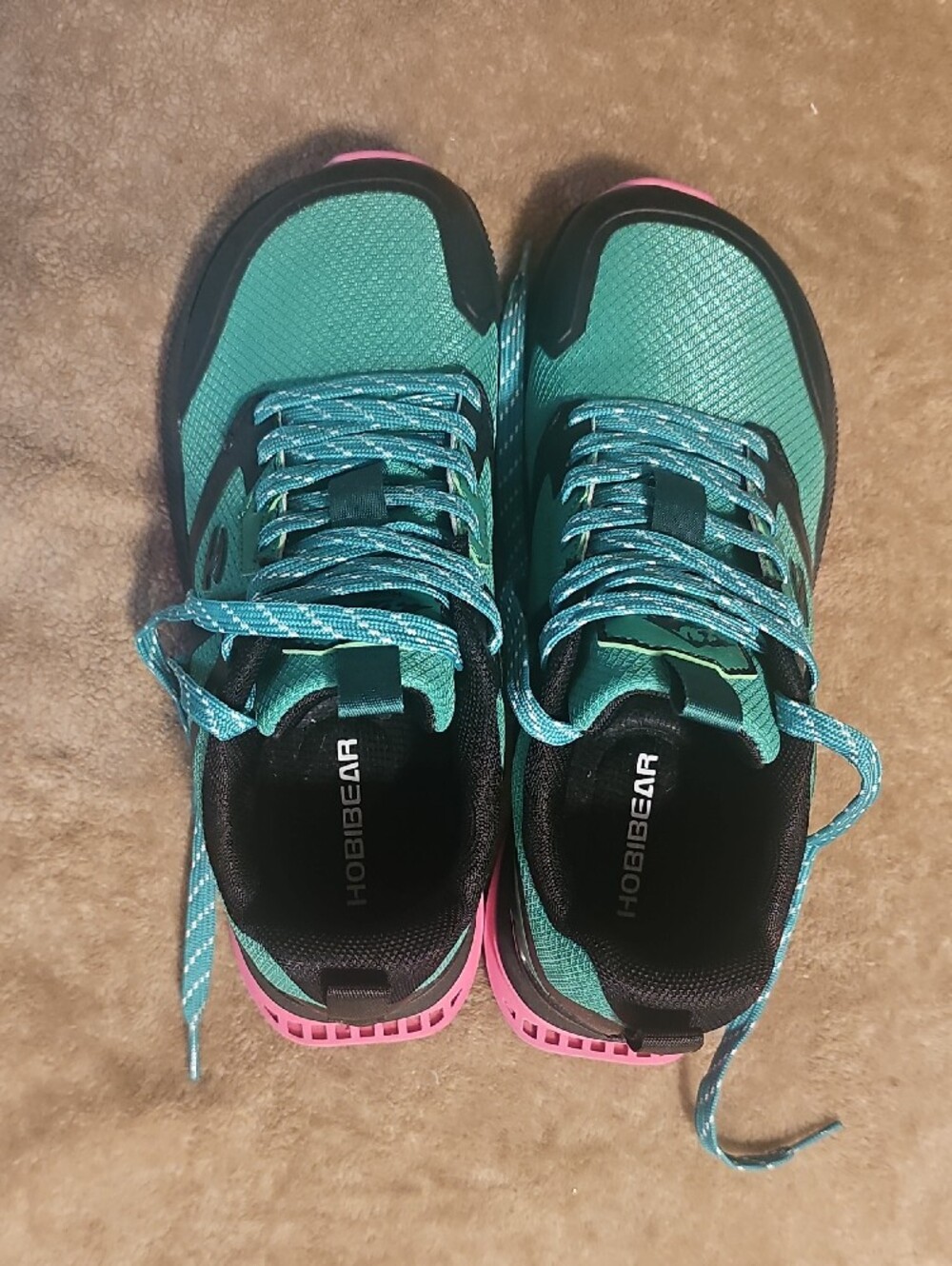 Trail Sneaker - Picture 3 of 3
